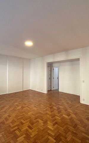 Casa de condomínio à venda com 132m², 3 quartos e sem vaga