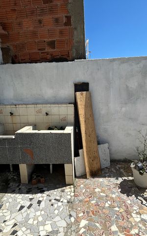 Casa para alugar com 60m², 1 quarto e sem vagaÁrea de Serviço