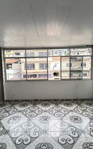 Casa para alugar com 90m², 2 quartos e sem vagaSala