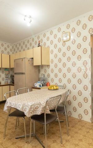 Casa à venda com 200m², 2 quartos e 2 vagas Casa à venda com 200m², 2 quartos e 2 vagasCozinha