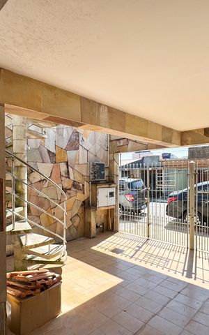 Casa para alugar com 130m², 2 quartos e 1 vaga Casa para alugar com 130m², 2 quartos e 1 vagaGaragem