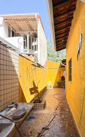 Casa para alugar com 130m², 2 quartos e 1 vaga Casa para alugar com 130m², 2 quartos e 1 vagaÁrea de Serviço