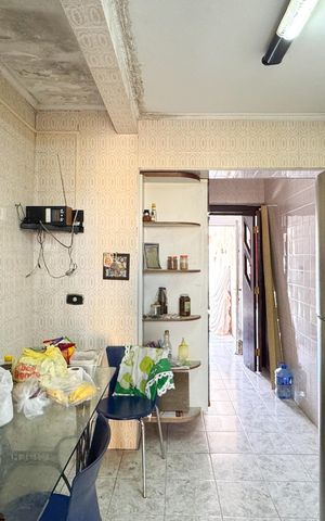 Casa para alugar com 130m², 2 quartos e 1 vaga Casa para alugar com 130m², 2 quartos e 1 vagaCozinha