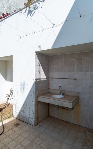 Casa para alugar com 537m², 5 quartos e 3 vagas
