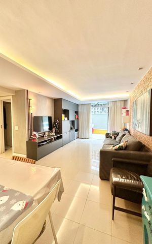 Apartamento à venda com 95m², 2 quartos e 1 vaga Apartamento à venda com 95m², 2 quartos e 1 vagaSala