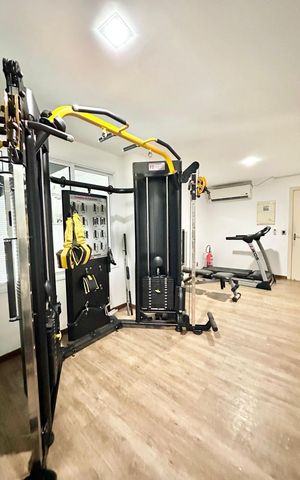 Apartamento à venda com 95m², 2 quartos e 1 vaga Apartamento à venda com 95m², 2 quartos e 1 vagaÁrea externa