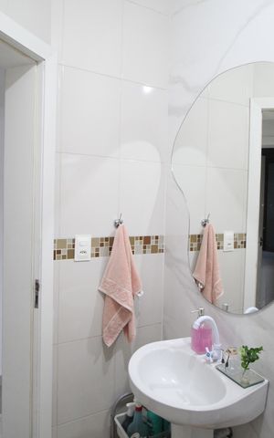 Apartamento à venda com 63m², 2 quartos e 1 vagaBanheiro
