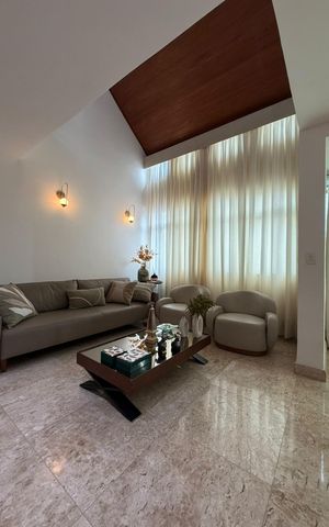 Apartamento à venda com 208m², 4 quartos e 3 vagas Apartamento à venda com 208m², 4 quartos e 3 vagasSala