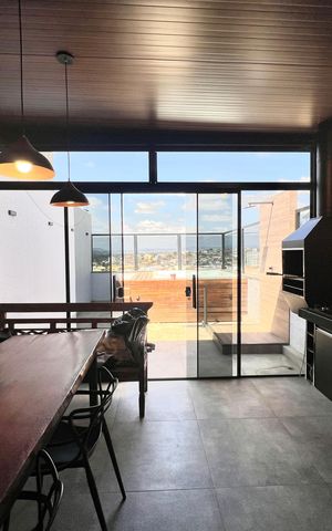 Casa à venda com 180m², 3 quartos e 2 vagas Casa à venda com 180m², 3 quartos e 2 vagasCobertura