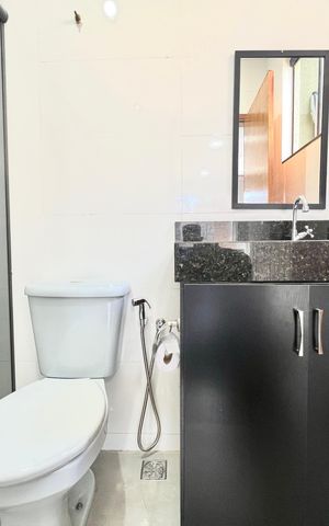 Casa à venda com 180m², 3 quartos e 2 vagas Casa à venda com 180m², 3 quartos e 2 vagasBanheiro da Suíte