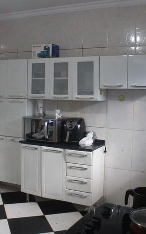 Casa para alugar com 114m², 4 quartos e 2 vagasCozinha