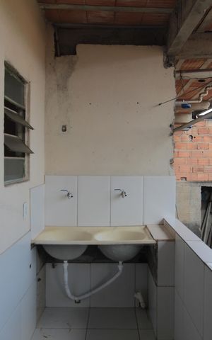 Casa de condomínio para alugar com 60m², 2 quartos e 1 vagaÁrea de Serviço