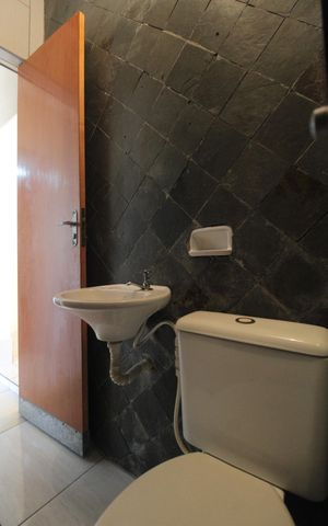 Casa de condomínio para alugar com 60m², 2 quartos e 1 vagaBanheiro Social