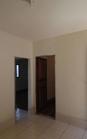 Casa de condomínio para alugar com 60m², 2 quartos e 1 vagaSala