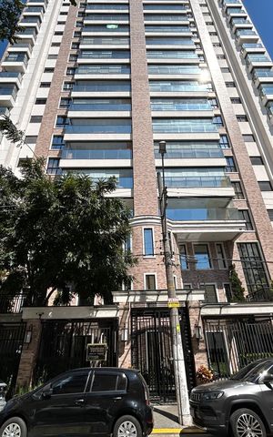 Apartamento para alugar com 186m², 3 quartos e 4 vagas Apartamento para alugar com 186m², 3 quartos e 4 vagasFachada