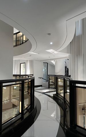 Apartamento para alugar com 186m², 3 quartos e 4 vagas Apartamento para alugar com 186m², 3 quartos e 4 vagasÁrea comum