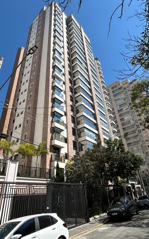 Apartamento para alugar com 186m², 3 quartos e 4 vagas Apartamento para alugar com 186m², 3 quartos e 4 vagasFachada