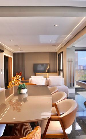 Apartamento para alugar com 186m², 3 quartos e 4 vagas Apartamento para alugar com 186m², 3 quartos e 4 vagasSala de Jantar