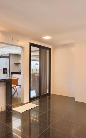 Apartamento para alugar com 186m², 3 quartos e 4 vagas Apartamento para alugar com 186m², 3 quartos e 4 vagasCozinha