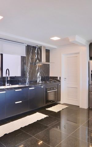 Apartamento para alugar com 186m², 3 quartos e 4 vagas Apartamento para alugar com 186m², 3 quartos e 4 vagasCozinha