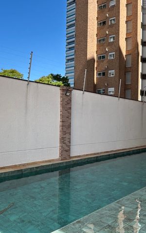 Apartamento para alugar com 186m², 3 quartos e 4 vagas Apartamento para alugar com 186m², 3 quartos e 4 vagasPiscina
