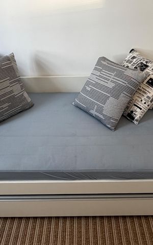 Studio para alugar com 28m², 1 quarto e sem vagaSala/Quarto