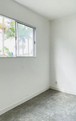 Casa de condomínio para alugar com 50m², 2 quartos e 2 vagas Casa de condomínio para alugar com 50m², 2 quartos e 2 vagasQuarto
