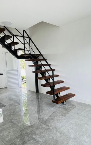 Casa de condomínio para alugar com 50m², 2 quartos e 2 vagas Casa de condomínio para alugar com 50m², 2 quartos e 2 vagasSala
