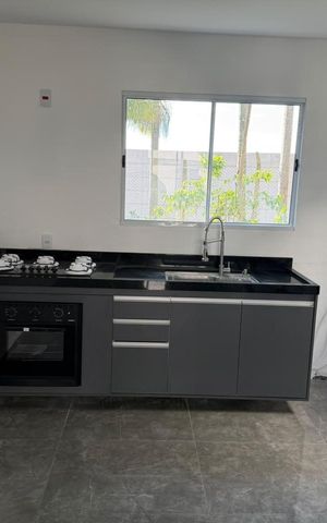 Casa de condomínio para alugar com 50m², 2 quartos e 2 vagas Casa de condomínio para alugar com 50m², 2 quartos e 2 vagasCozinha