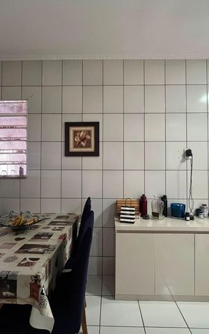 Casa à venda com 300m², 3 quartos e 3 vagas Casa à venda com 300m², 3 quartos e 3 vagasCozinha
