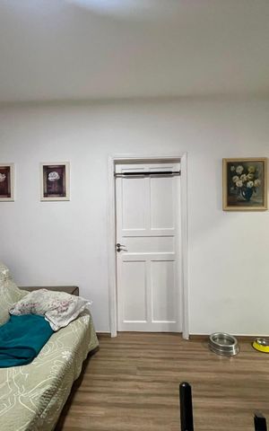 Casa à venda com 300m², 3 quartos e 3 vagas Casa à venda com 300m², 3 quartos e 3 vagasSala