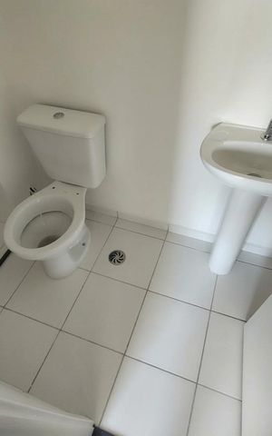 Apartamento para alugar com 28m², 1 quarto e sem vaga Apartamento para alugar com 28m², 1 quarto e sem vagaBanheiro