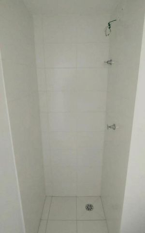 Apartamento para alugar com 28m², 1 quarto e sem vaga Apartamento para alugar com 28m², 1 quarto e sem vagaBanheiro