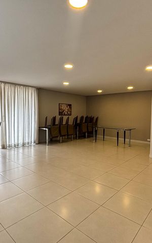 Apartamento para alugar com 123m², 3 quartos e 1 vaga