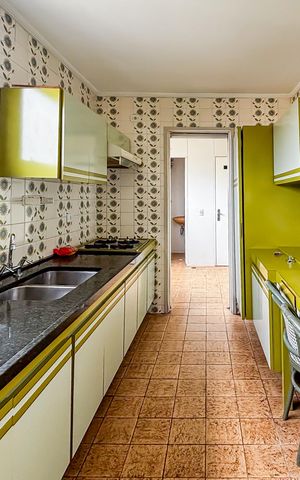Apartamento para alugar com 123m², 3 quartos e 1 vaga