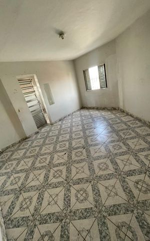 Casa para alugar com 25m², 1 quarto e sem vaga Casa para alugar com 25m², 1 quarto e sem vagaSala