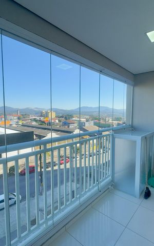 Apartamento para alugar com 60m², 2 quartos e 1 vaga Apartamento para alugar com 60m², 2 quartos e 1 vagaVaranda