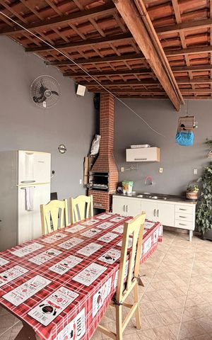 Casa à venda com 125m², 2 quartos e 3 vagasChurrasqueira e Área de Serviço