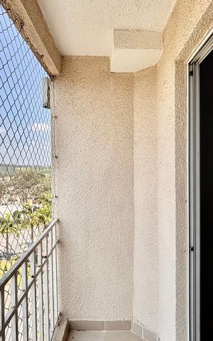 Apartamento para alugar com 48m², 2 quartos e 1 vaga Apartamento para alugar com 48m², 2 quartos e 1 vagaVaranda
