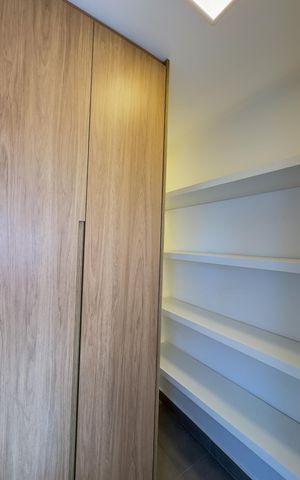 Apartamento à venda com 75m², 2 quartos e 1 vaga Apartamento à venda com 75m², 2 quartos e 1 vagaCozinha e Área de Serviço