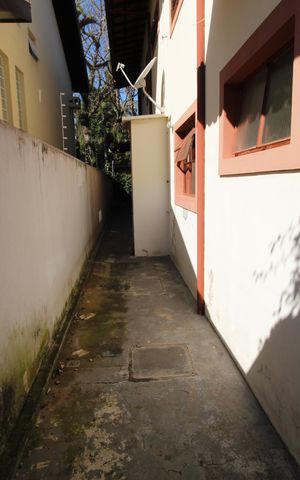 Casa para alugar com 294m², 4 quartos e 4 vagasQuintal