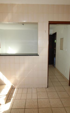 Casa para alugar com 294m², 4 quartos e 4 vagasCozinha 