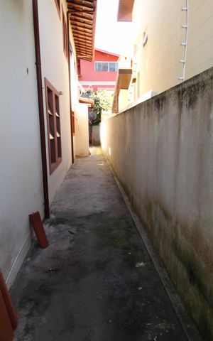 Casa para alugar com 294m², 4 quartos e 4 vagasQuintal
