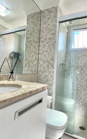 Apartamento à venda com 64m², 2 quartos e 2 vagasBanheiro da Suíte