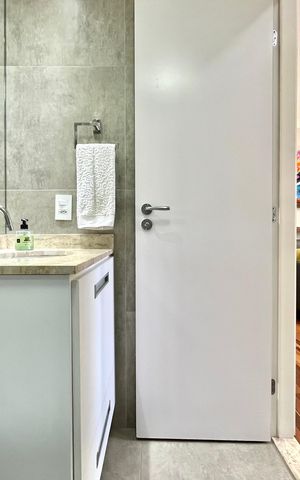 Apartamento à venda com 64m², 2 quartos e 2 vagasBanheiro Corredor