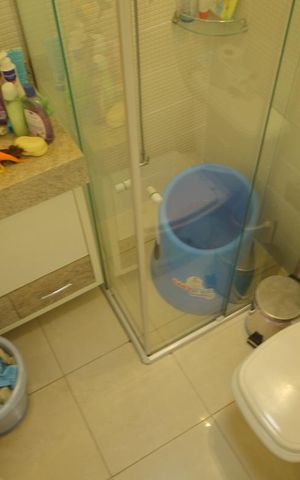 Casa de condomínio à venda com 115m², 4 quartos e 2 vagasBanheiro Social 