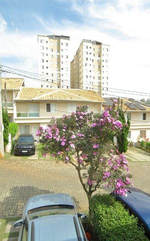 Casa de condomínio à venda com 115m², 4 quartos e 2 vagasQuarto 2 - Vista 