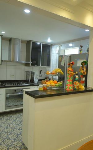 Casa de condomínio à venda com 115m², 4 quartos e 2 vagasCozinha 