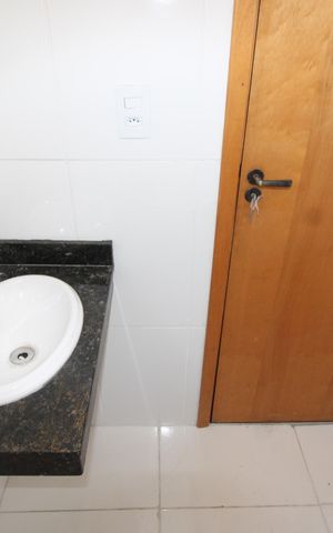 Casa de condomínio para alugar com 80m², 2 quartos e 1 vagaBanheiro