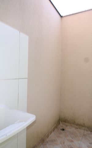 Casa de condomínio para alugar com 80m², 2 quartos e 1 vagaÁrea de Serviço